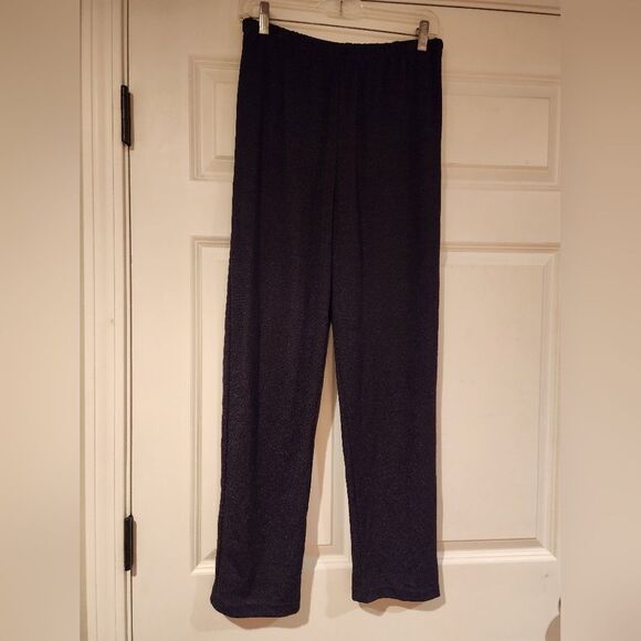 Stretchy black pants with slight sparkle - Picture 1 of 4